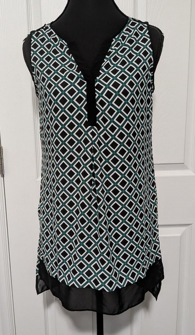 White House Black Market Geometric Tunic Top XXS Black Teal White Split Neck